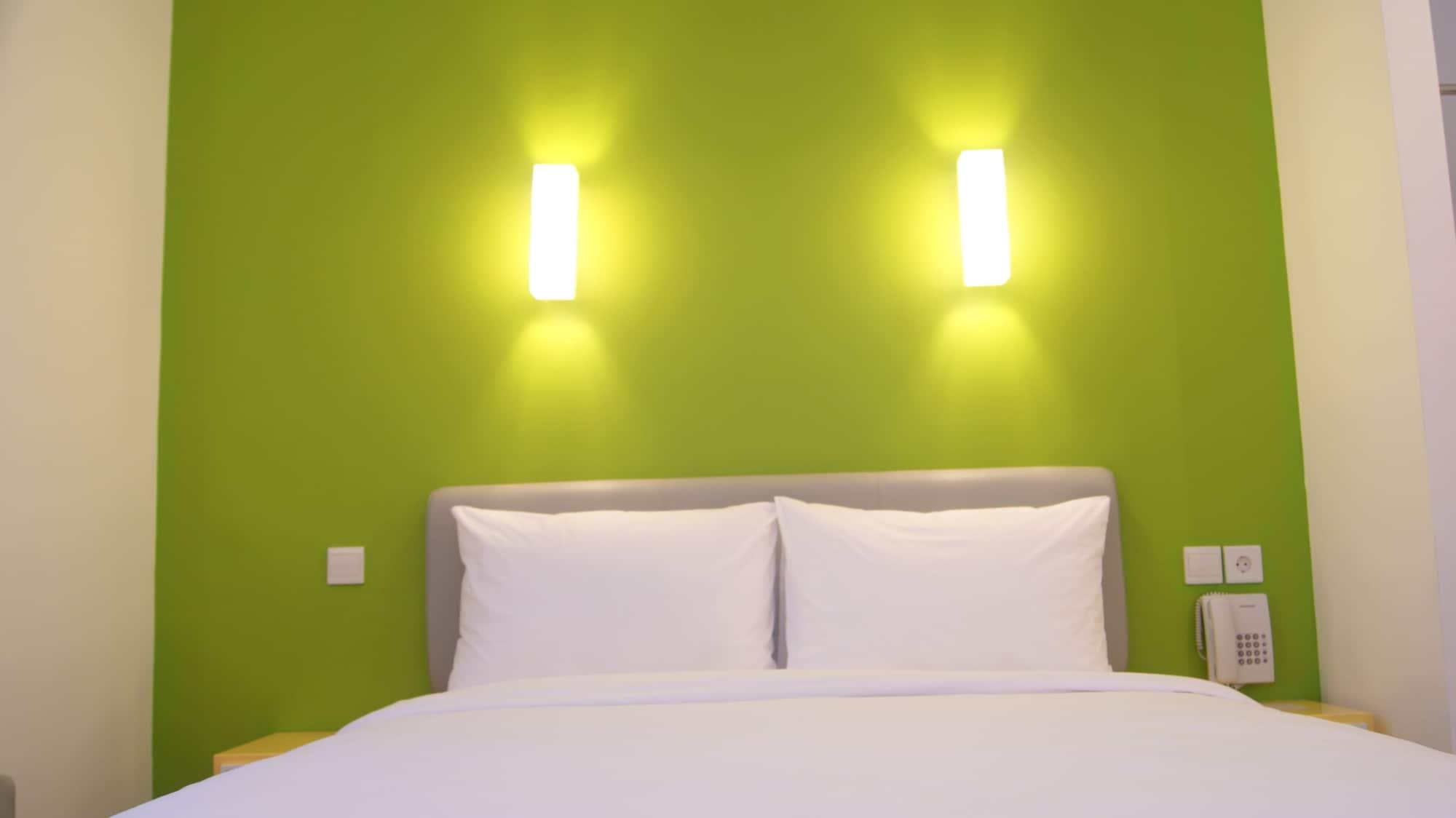 Amaris Hotel Mangga Besar Джакарта Экстерьер фото