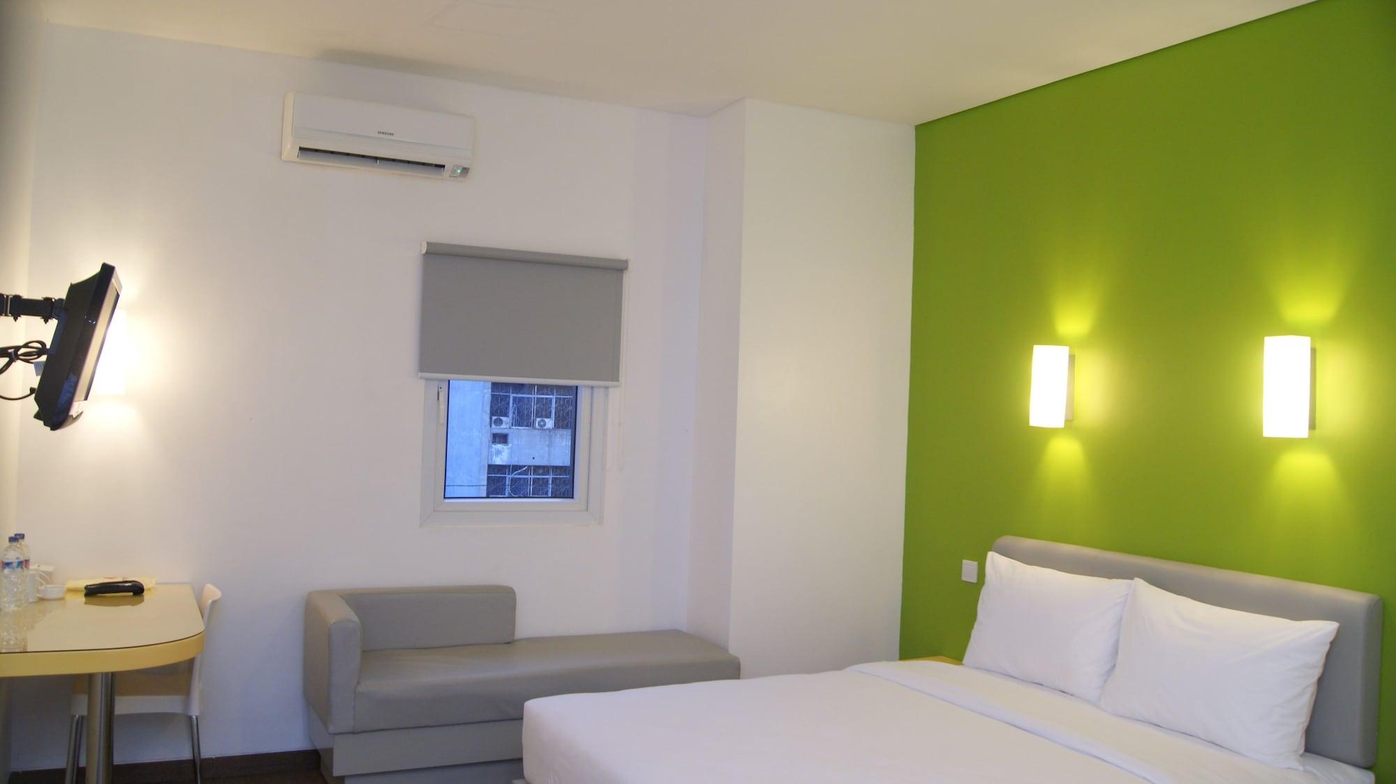 Amaris Hotel Mangga Besar Джакарта Экстерьер фото