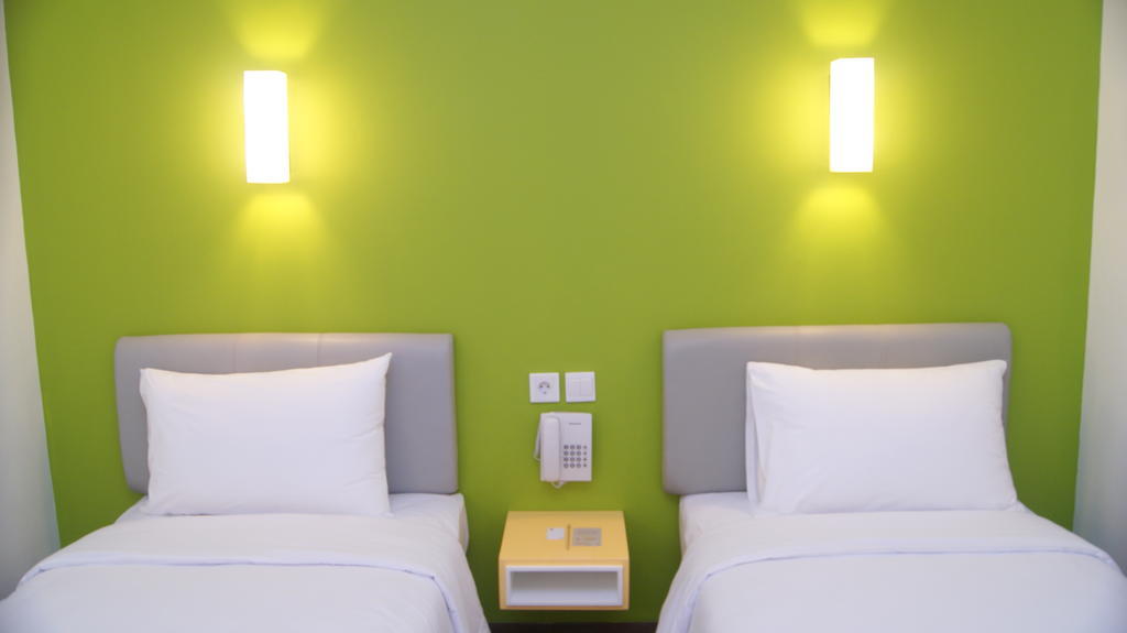 Amaris Hotel Mangga Besar Джакарта Экстерьер фото